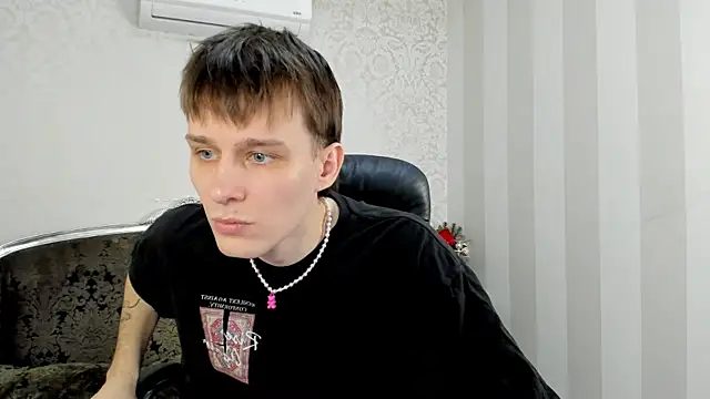 Snapshot of PackBev chatting on 02.12.26 PackBev online show from 02.12.26