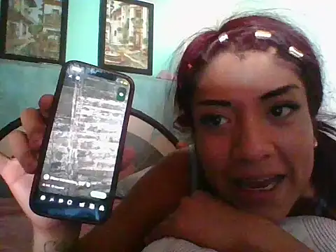Snapshot of tranycamii chatting on 05.30.26 tranycamii online show from 05.30.26