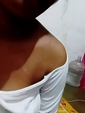 Snapshot of Saloni-Kumar chatting on 03.20.26 Saloni-Kumar online show from 03.20.26