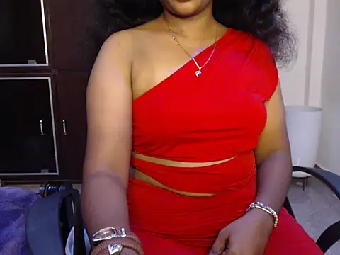 Snapshot of VixenNandhu chatting on 05.01.26 VixenNandhu online show from 05.01.26