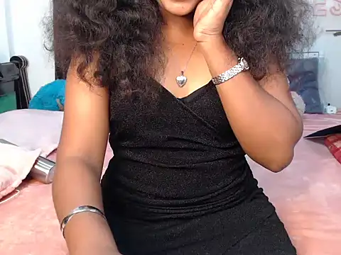 Snapshot of VixenNandhu chatting on 07.03.26 VixenNandhu online show from 07.03.26