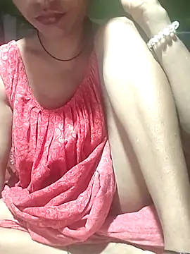 Snapshot of Sweet-runi chatting on 04.28.26 Sweet-runi online show from 04.28.26