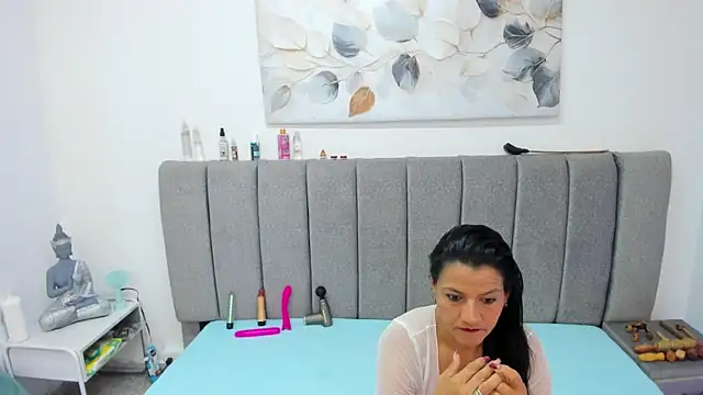 Snapshot of Giselle_James chatting on 03.21.26 Giselle James online show from 03.21.26