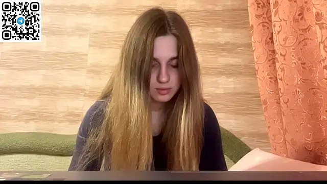 Snapshot of LovelySilk_63 chatting on 03.24.26 LovelySilk 63 online show from 03.24.26