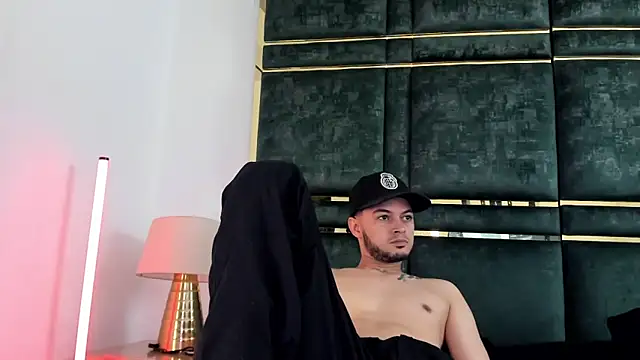 GaelyCoral online show from 03.21.26