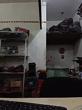 Snapshot of OMARMEX1 chatting on 04.09.26 OMARMEX1 online show from 04.09.26