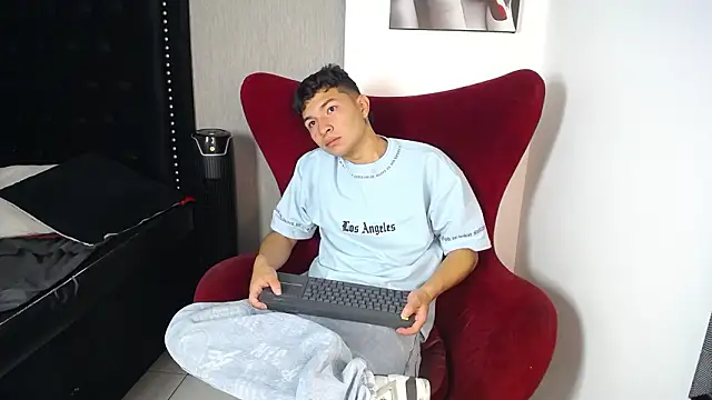 Liam Sean online show from 03.05.26