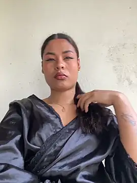 Snapshot of Romie_rous chatting on 02.23.26 Romie rous online show from 02.23.26