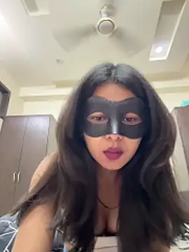 raavigirl online show from 03.28.26