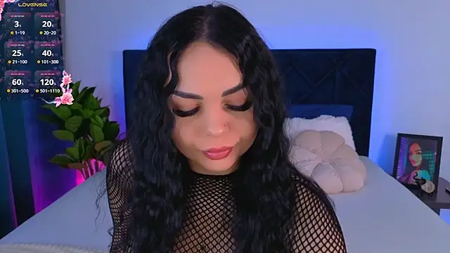 MissMichellee online show from 03.26.26