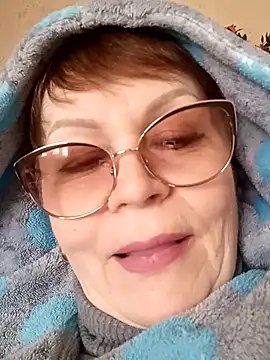 Snapshot of SophieBurns chatting on 03.01.26 SophieBurns online show from 03.01.26