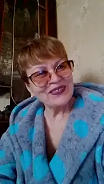 SophieBurns online show from 04.19.26