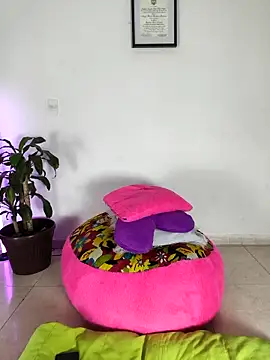 AnnieWestley online show from 03.28.26