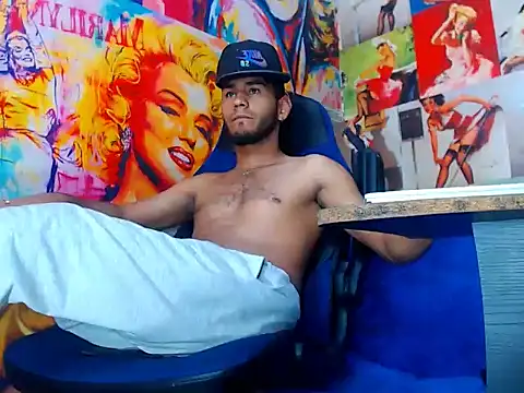 warmNoah online show from 04.08.26