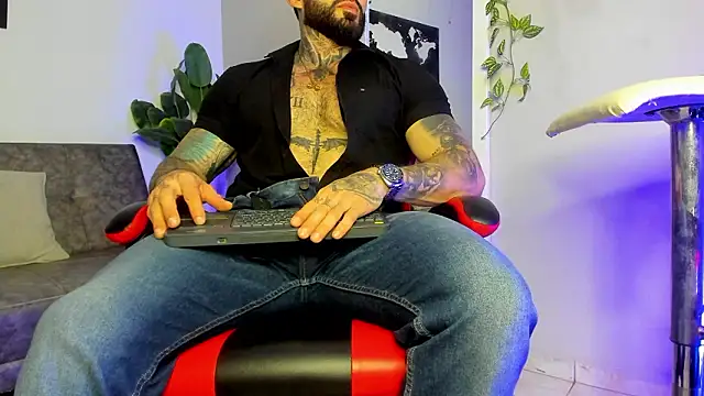 Alessrose online show from 02.06.26