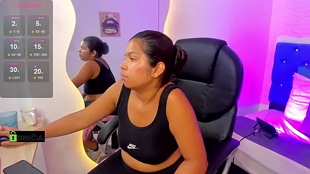 Snapshot of Dulcecooper1 chatting on 03.02.26 Dulcecooper1 online show from 03.02.26