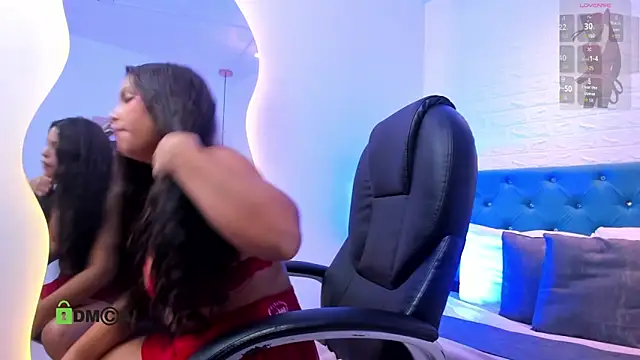 Dulcecooper1 online show from 04.19.26