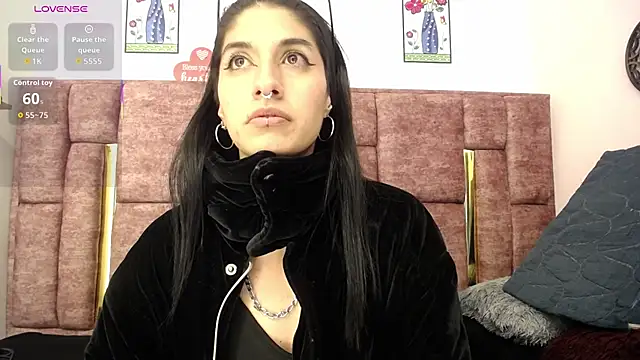FRANCESCA LOVE  online show from 06.28.26