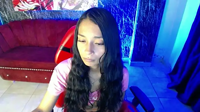 Snapshot of aylannyy_m chatting on 04.02.26 aylannyy m online show from 04.02.26