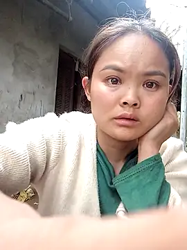 Snapshot of Luminana chatting on 02.24.26 Luminana online show from 02.24.26