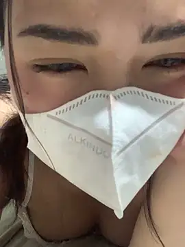 lonely lunae online show from 02.10.26