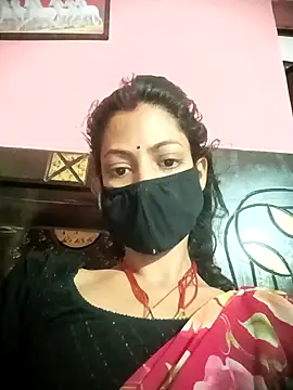 BIG QWEEN NO1 online show from 03.08.26