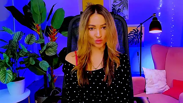 Snapshot of KrisWillis chatting on 03.02.26 KrisWillis online show from 03.02.26