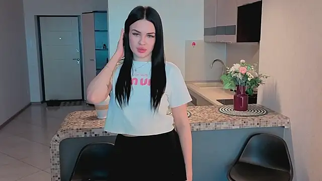 JenniferHowardd online show from 02.11.26