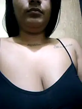 Snapshot of Zoe_Renata chatting on 05.03.26 Zoe Renata online show from 05.03.26