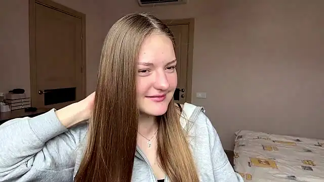 Snapshot of Milayouknow chatting on 02.15.26 Milayouknow online show from 02.15.26