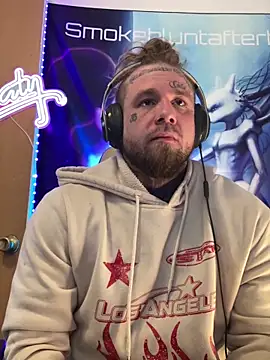 Snapshot of Smokebluntafterblunt chatting on 03.01.26 Smokebluntafterblunt online show from 03.01.26