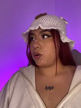 Snapshot of Wen_01 chatting on 02.13.26 Wen 01 online show from 02.13.26