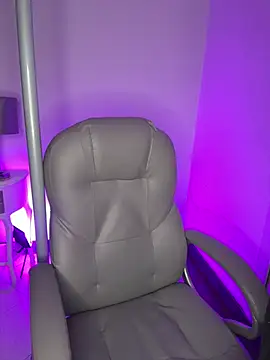 Wen 01 online show from 04.13.26