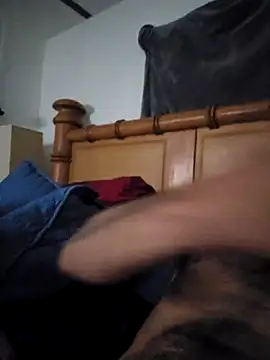 Snapshot of BPKTG chatting on 03.12.26 BPKTG online show from 03.12.26