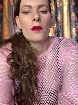 Midnight Munch online show from 04.10.26