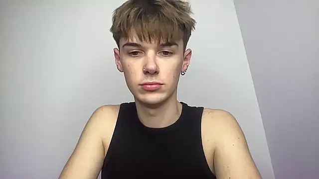 Snapshot of YourMilkyGuy chatting on 02.16.26 YourMilkyGuy online show from 02.16.26