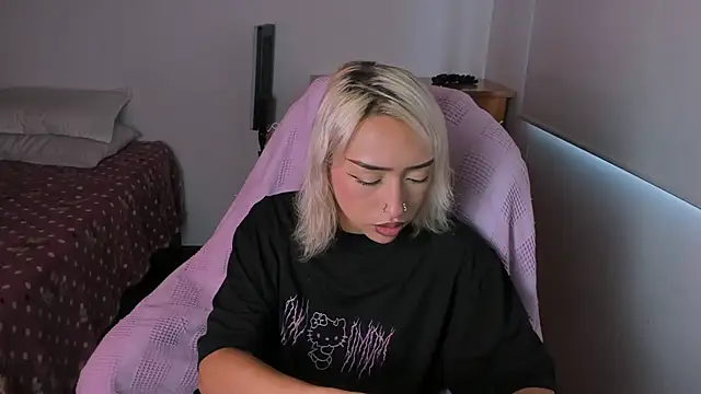  AbbyIce online show from 02.08.26