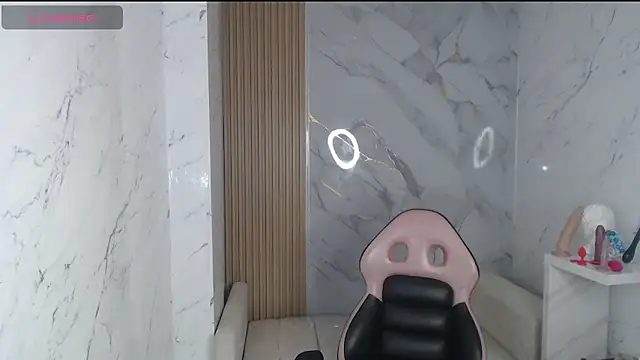 lili mint tf online show from 04.19.26