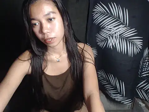 urgirlyflor online show from 04.18.26