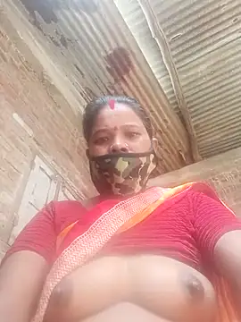 Snapshot of Kirti_sacsena chatting on 02.17.26 Kirti sacsena online show from 02.17.26