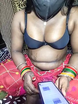 Snapshot of PRIYAGOYAL chatting on 02.24.26 PRIYAGOYAL online show from 02.24.26