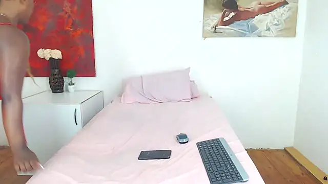 DARKBEAUTY20 online show from 02.20.26