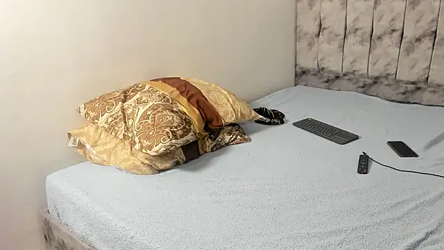 maykyboyx online show from 03.17.26