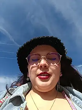 Yulska online show from 04.02.26