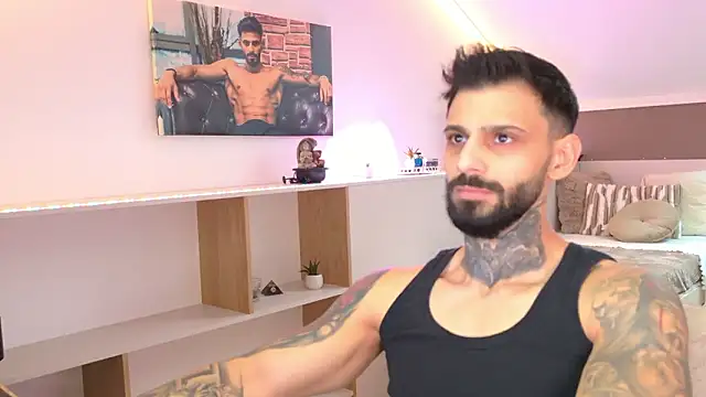 Snapshot of TristanGrey chatting on 02.13.26 TristanGrey online show from 02.13.26