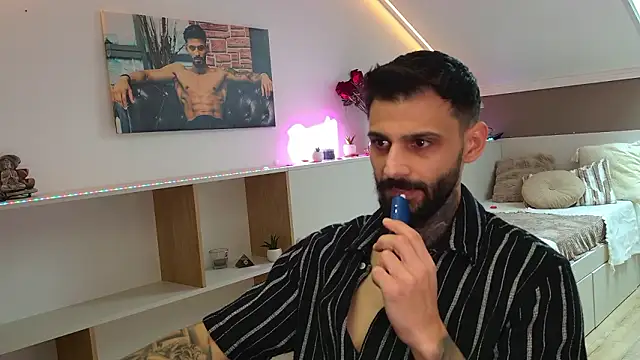 Snapshot of TristanGrey chatting on 02.16.26 TristanGrey online show from 02.16.26