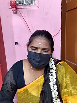 Snapshot of Tamil_uma_69 chatting on 02.28.26 Tamil uma 69 online show from 02.28.26