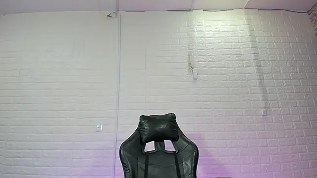 Sara Love 1 online show from 04.12.26