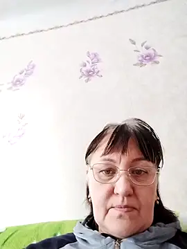 ViolaStar75 online show from 02.18.26