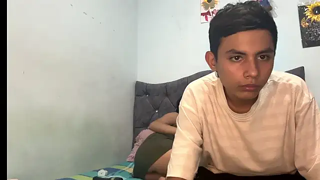 two cam latin online show from 02.21.26